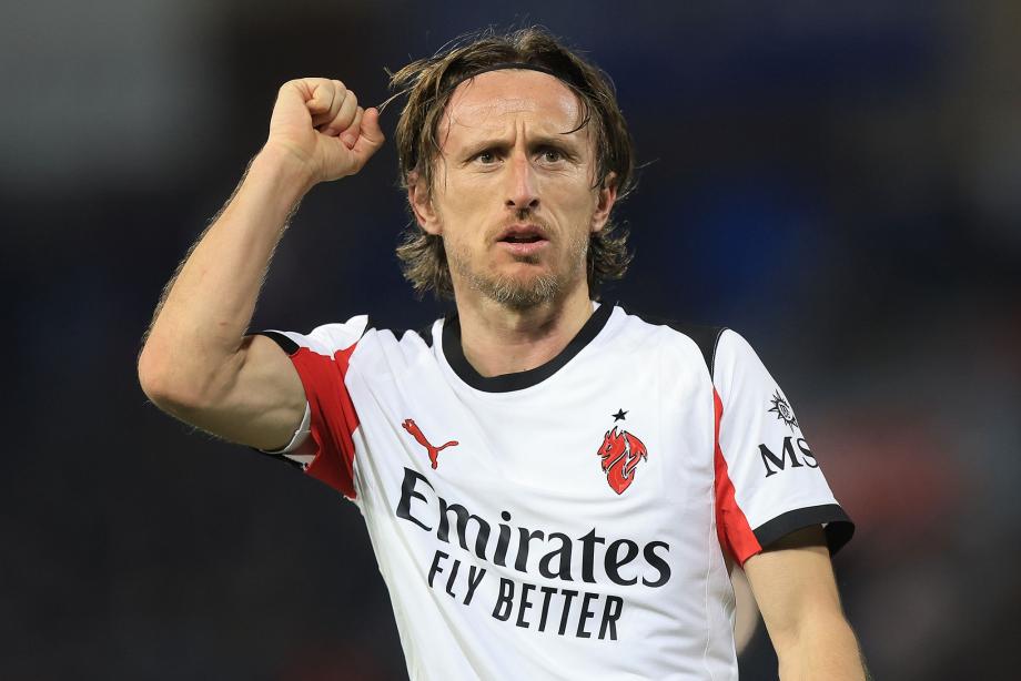 V体育官网APP下载-意甲-奇克破门莫德里奇绝杀 AC米兰2-1力克比萨